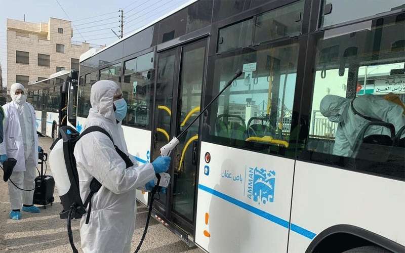 بدء تزويد المواطنين بالخبز والمياه والأدوية