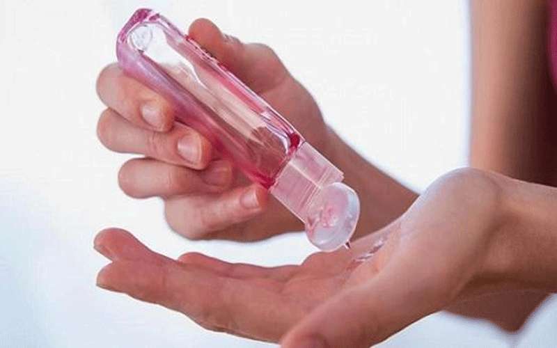 لا بيع في المحالات التجارية دون