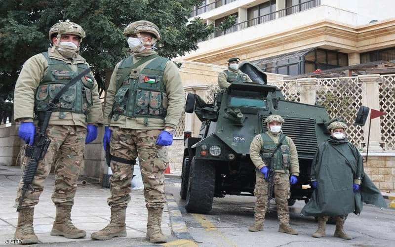 القوات المسلحة: التزام كبير بحظر التجول