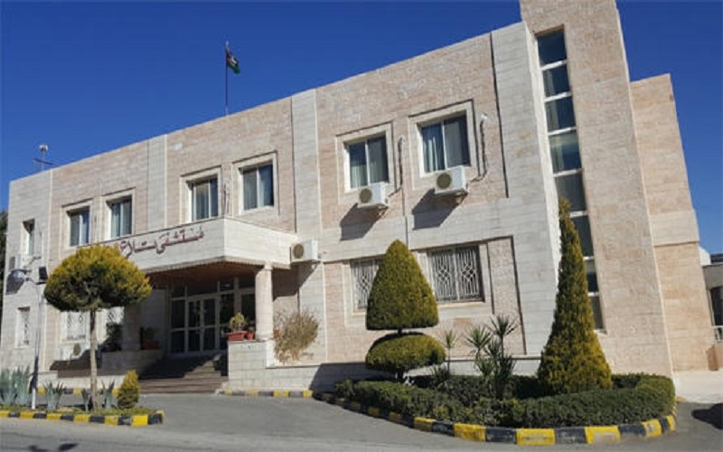 توضيح حول إصابة موظف بمستشفى خاص
