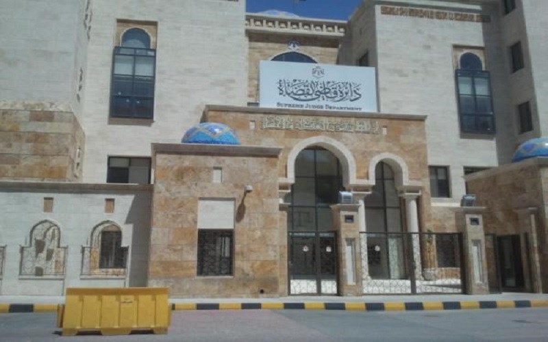 قاضي القضاة: 7 آلاف طلب على