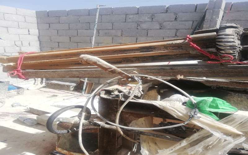 ضبط حفارة كهربائية مخالفة وردم بئر