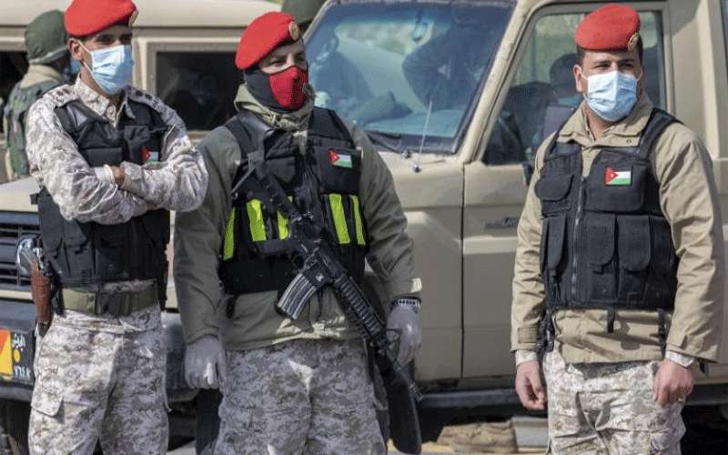 الجيش: لن نسمح لاحد بخرق حظر