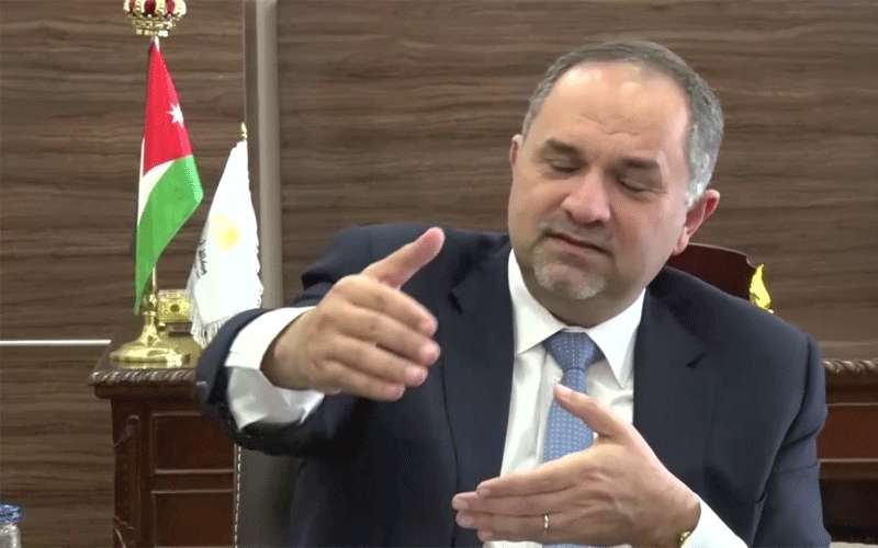 وزير العدل يوضح حول منشور خاطئ