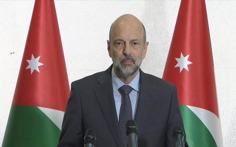 الرزاز: كورونا لن ينتهي بأيام او