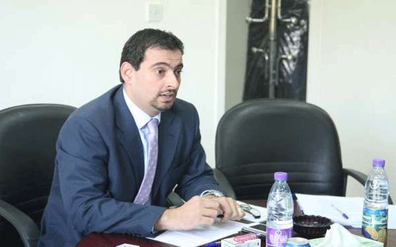 الحموري يعلن السماح لقطاعات جديدة بالعمل