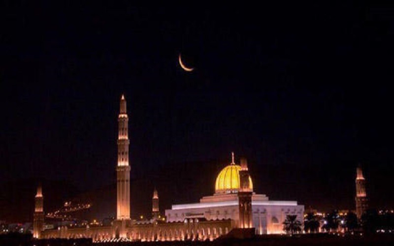 سلطنة عمان تعلن السبت اول ايام