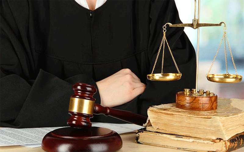 السماح بعمل مكاتب المحاماة