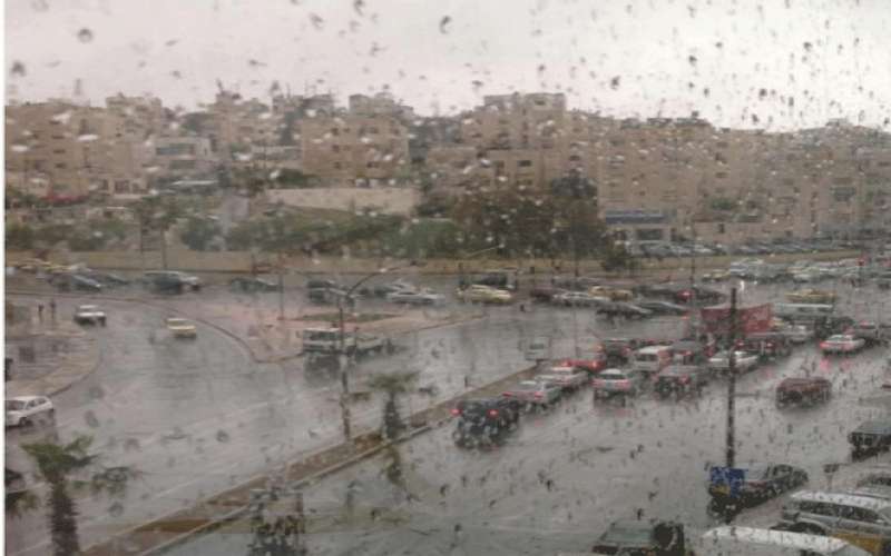 انخفاض درجات الحرارة .. وتساقط للأمطار