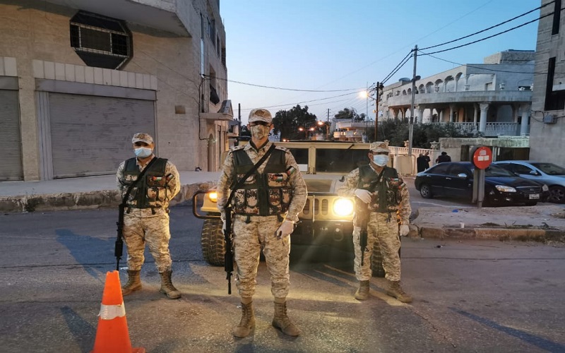 محافظ المفرق: تخفيف أو تشديد الإجراءات