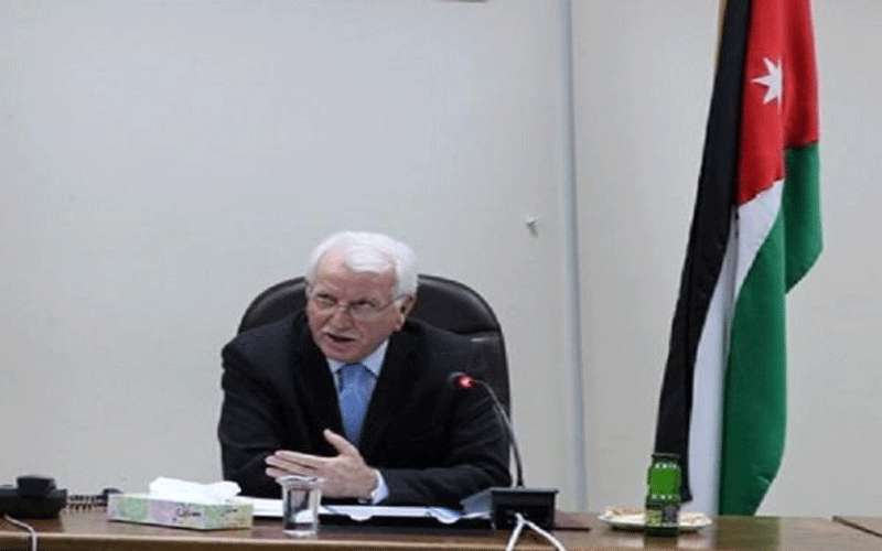 توق: لم نغير على توصيات عمداء
