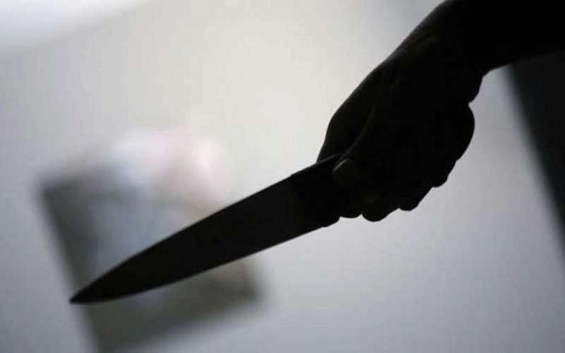 مقتل شخص طعنا أثناء فترة الحظر