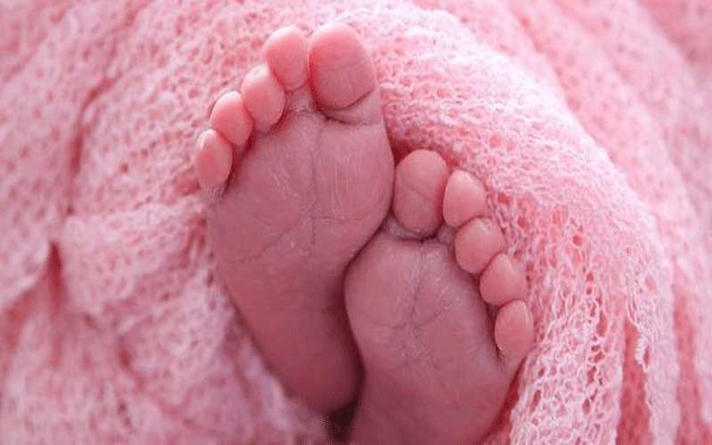 ابراهيم أبو قاعود يهنئ ابنته وزوجها