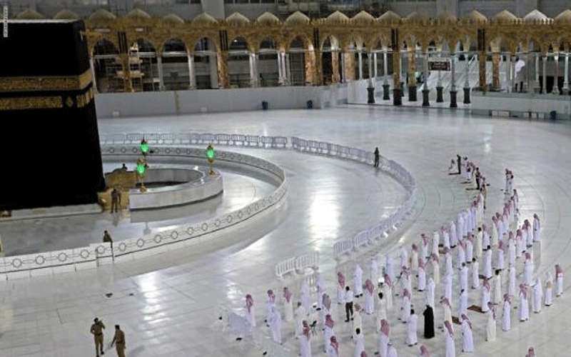 إقامة صلاة العيد في الحرمين الاحد
