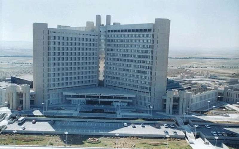 عيادات الملك المؤسس تعود للعمل