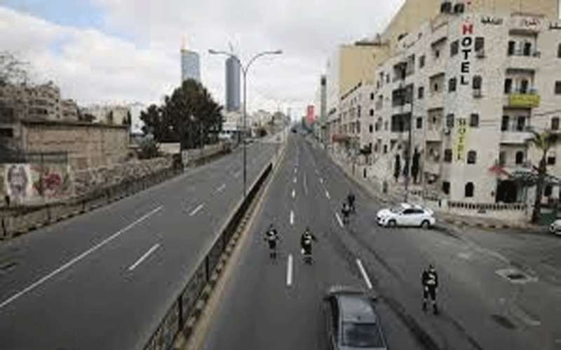 محافظ العاصمة: التزام بالحظر الشامل ولا