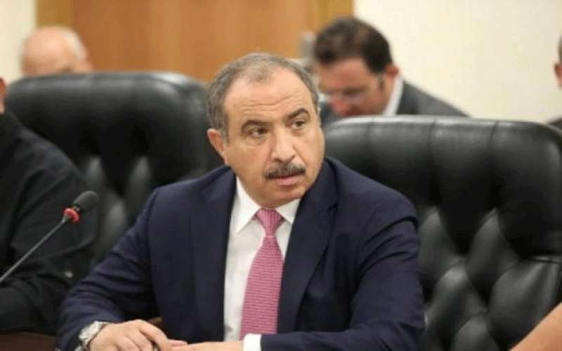 اللوزي: طرح عطاء تحويل الدفع الكترونيا