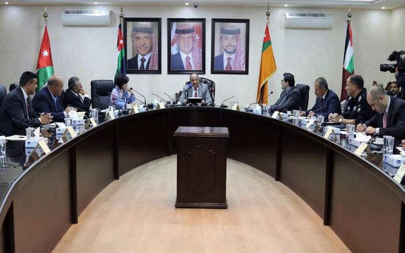 حماد يرأس اجتماع اللجنة الوزارية لتطوير