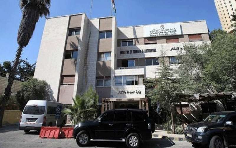 السياحة: تخفيض ضريبة المطاعم السياحية يبدأ