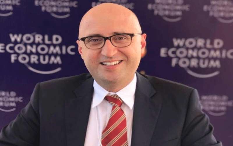 طبيب أردني: الشوكولاتة علاج كورونا