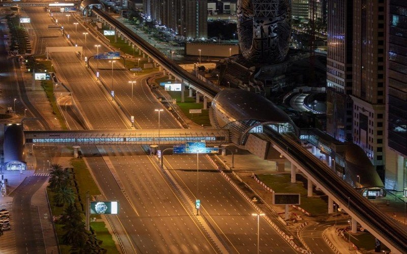 الإمارات تنهي حظر التجول