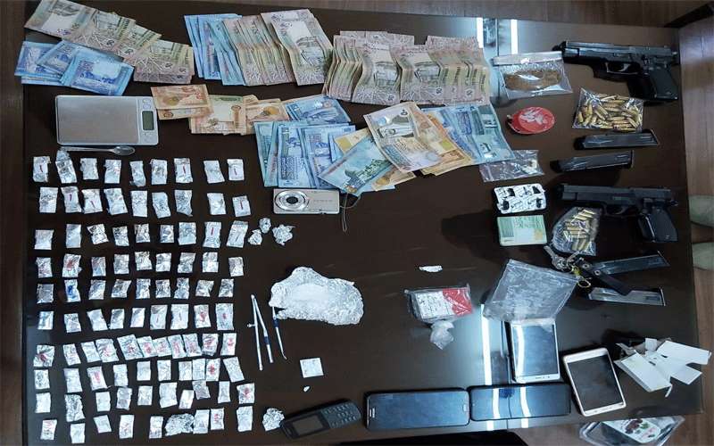 الكشف عن شبكة لترويج المخدرات في
