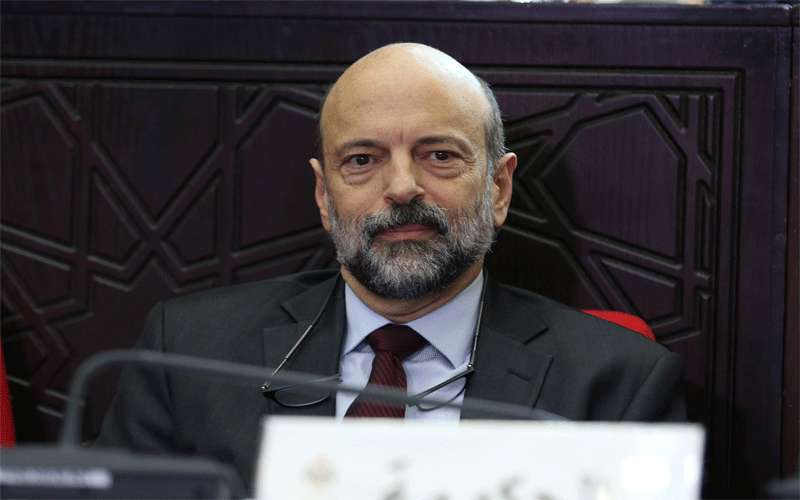 الرزاز: اعتمدنا خيار الطلبة