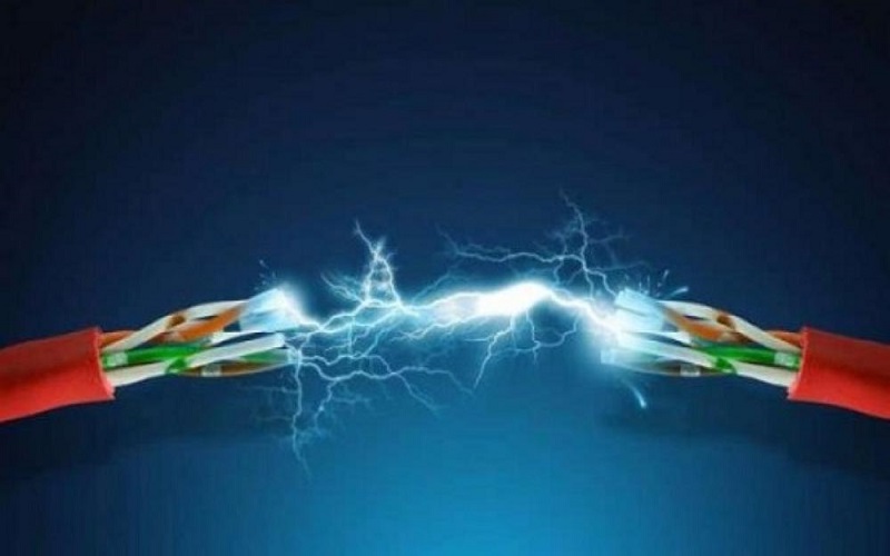 وفاة طفلة صعقا بالكهرباء في الكرك