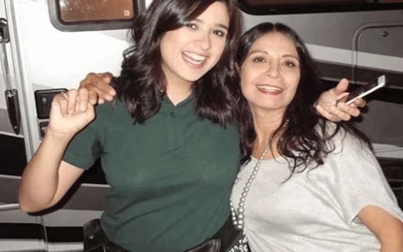 فنانة لأبو زهرة: مفيش ممثلة سلمت