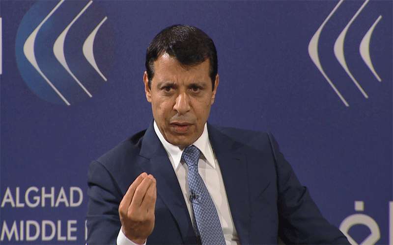 دحلان ينقلب على حماس