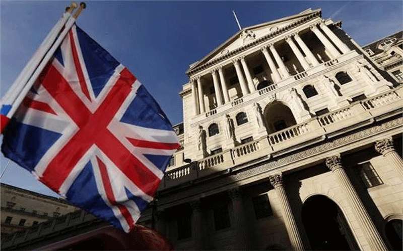 اقتصاد بريطانيا يستعيد نصف ما فقده