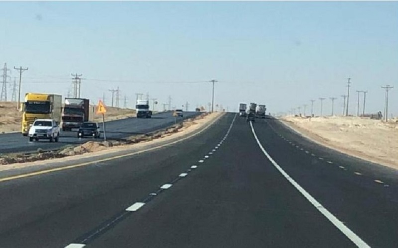 الأشغال توضح حول إنارة الطريق الصحراوي