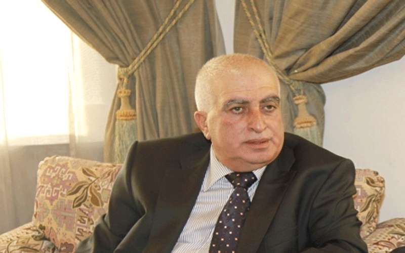 الموافقة على تكفيل شقيق رئيس مجلس
