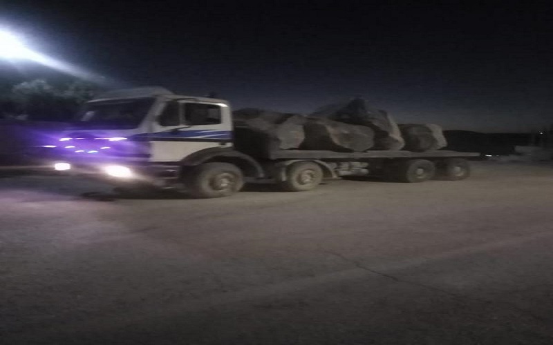 ضبط شاحنة بازلت مخالفة في الهاشمية