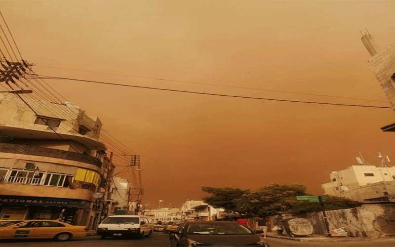 عاصفة رملية تقترب من عمان