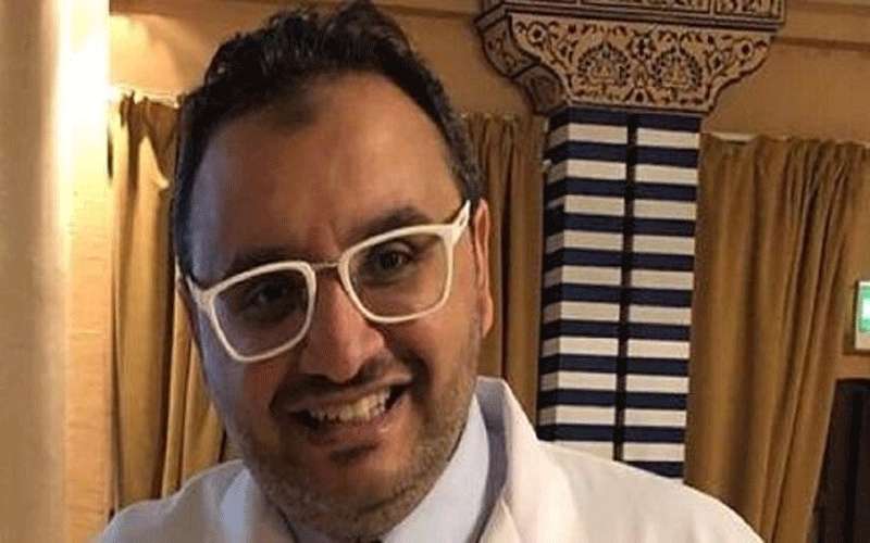 إصابة طبيب سعودي عالج 513 مريض