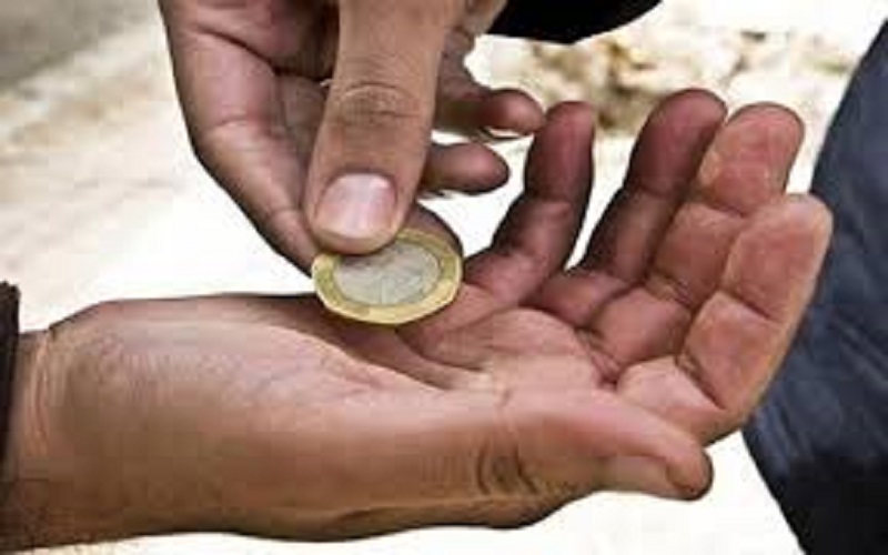 الحكومة: تكثيف حملات مكافحة التسول خلال