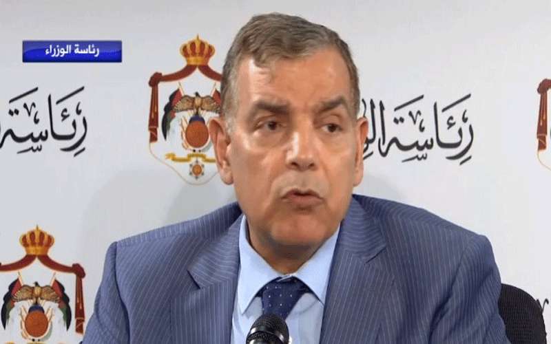 وزير الصحة يؤكد ضرورة الالتزام بعدم