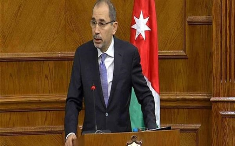 الصفدي: الأردن يقف لجانب لبنان بكل
