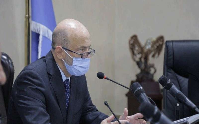 الرزاز يبحث تداعيات كورونا على المراكز