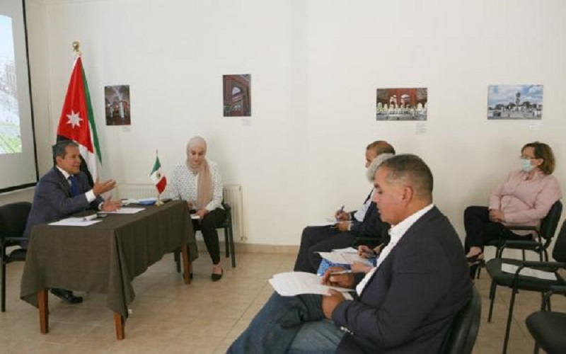 السفير المكسيكي: نأمل أن نكون بوابة