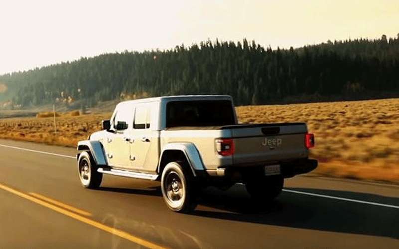 وفاة شخص سقط من بكب أثناء