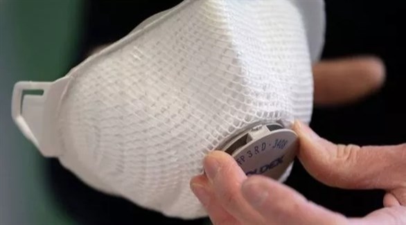 هل الكمامات التي تحتوي على صمامات