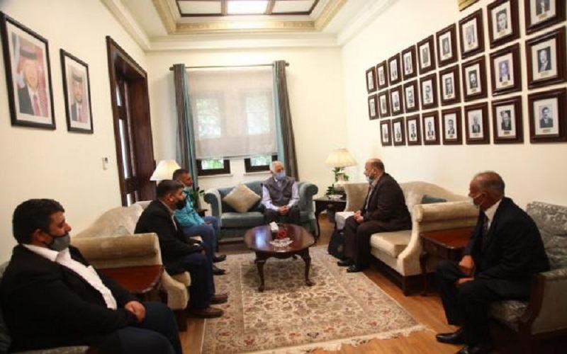 العيسوي يجري سلسلة لقاءات مع وفود