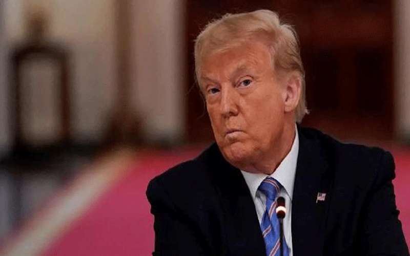 ترامب: أنا أو الفوضى