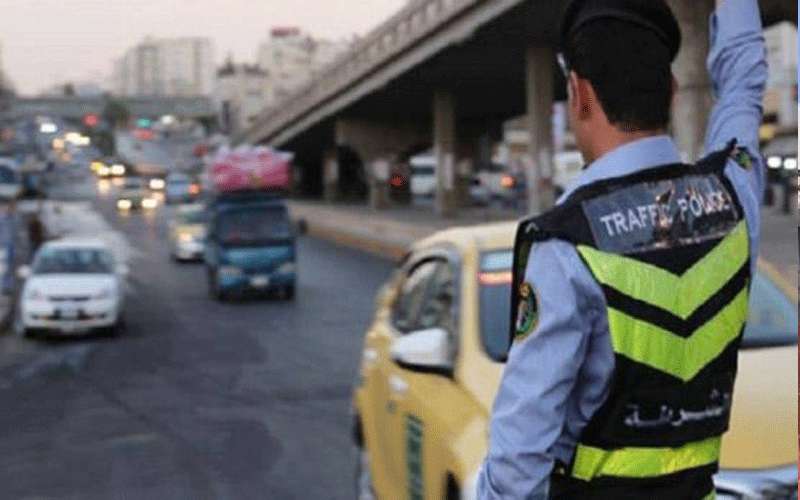 السيارة في الزرقاء والمخالفة في اربد
