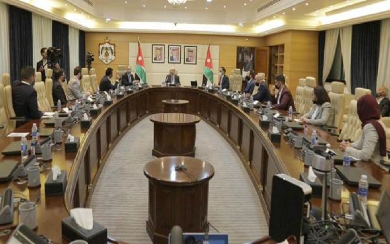 الرزاز لمطوري تطبيق أمان: تجسدون المواطنة