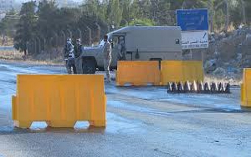 محافظ الزرقاء : عزل 3 بنايات