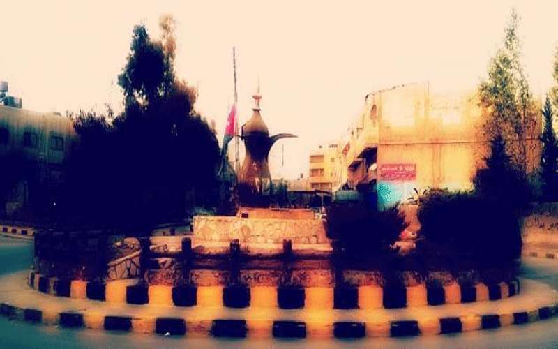 اجتماع في سحاب لمناقشة عزل المدينة