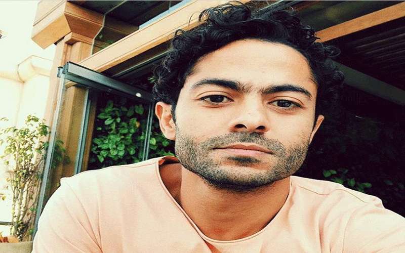 فنان مصري يكشف تفاصيل التحرش به